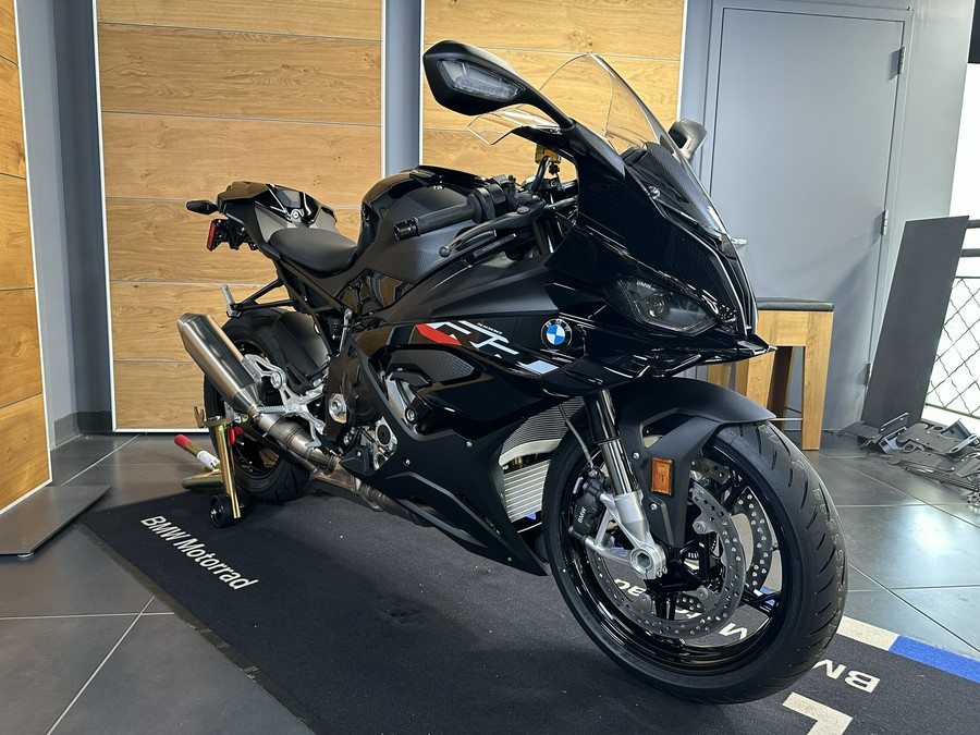 2024 BMW S 1000 RR