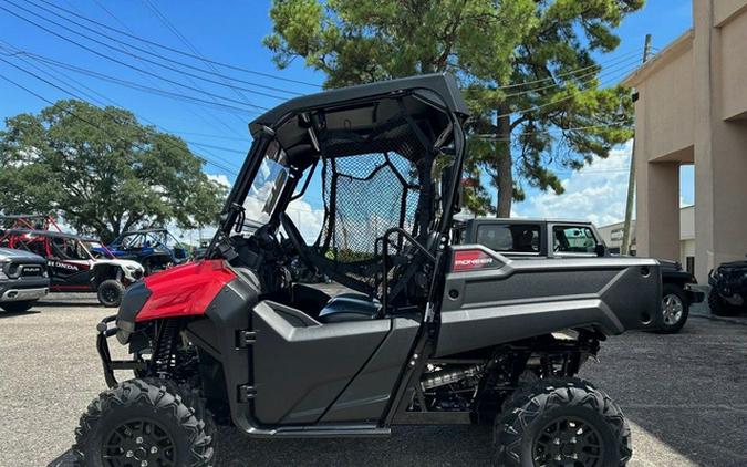 2025 Honda Pioneer 700 Deluxe