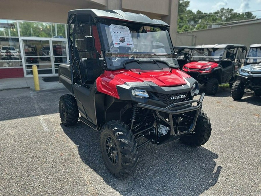 2025 Honda Pioneer 700 Deluxe