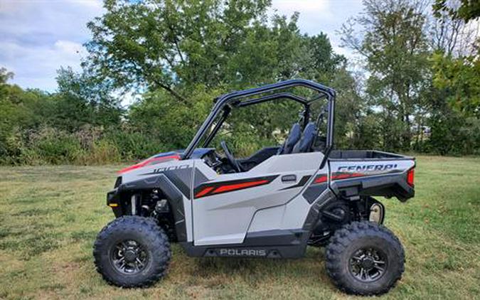 2025 Polaris General 1000 Sport