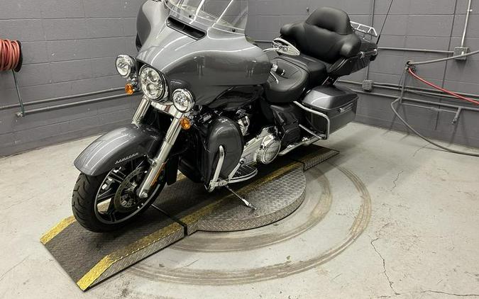 2022 Harley-Davidson® FLHTK - Ultra Limited