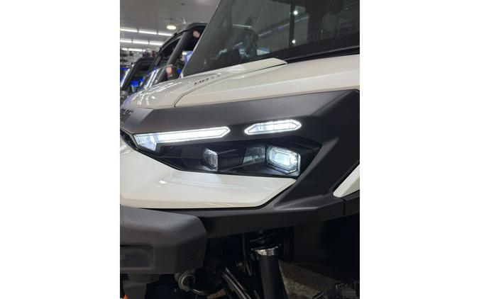 2026 Can-Am DEFENDER LIMITED HD11