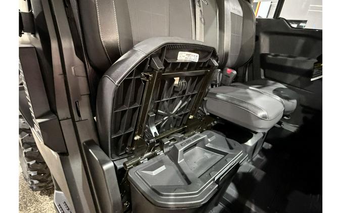 2026 Can-Am DEFENDER LIMITED HD11