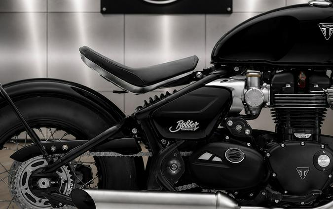 2026 TRIUMPH BONNEVILE BOBBER