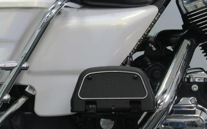 2008 Harley-Davidson® FLHTC - Electra Glide® Classic