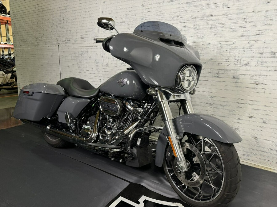 2022 Harley-Davidson Street Glide Special