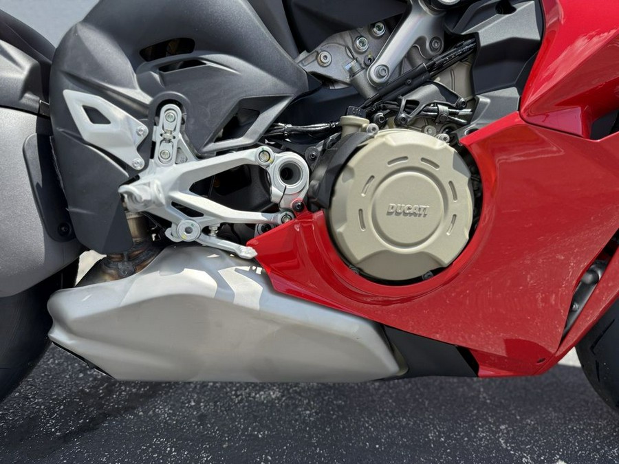 2026 Ducati Panigale V4 Ducati Red