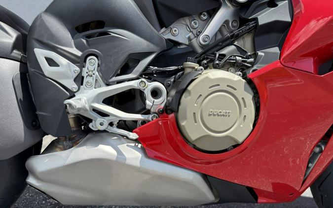 2026 Ducati Panigale V4 Ducati Red