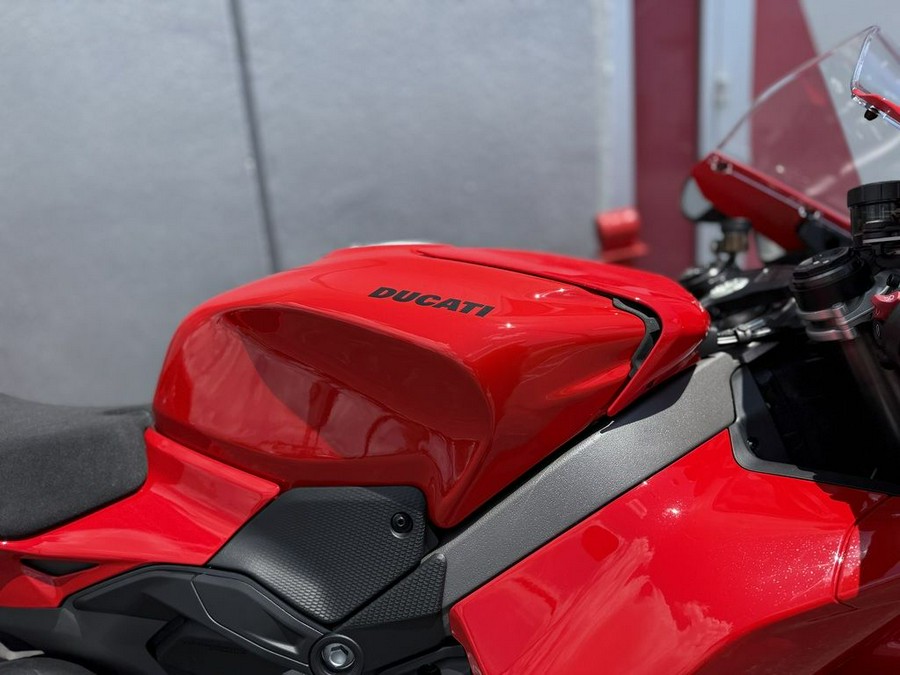 2026 Ducati Panigale V4 Ducati Red