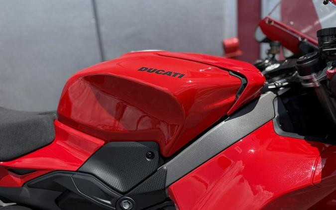 2026 Ducati Panigale V4 Ducati Red