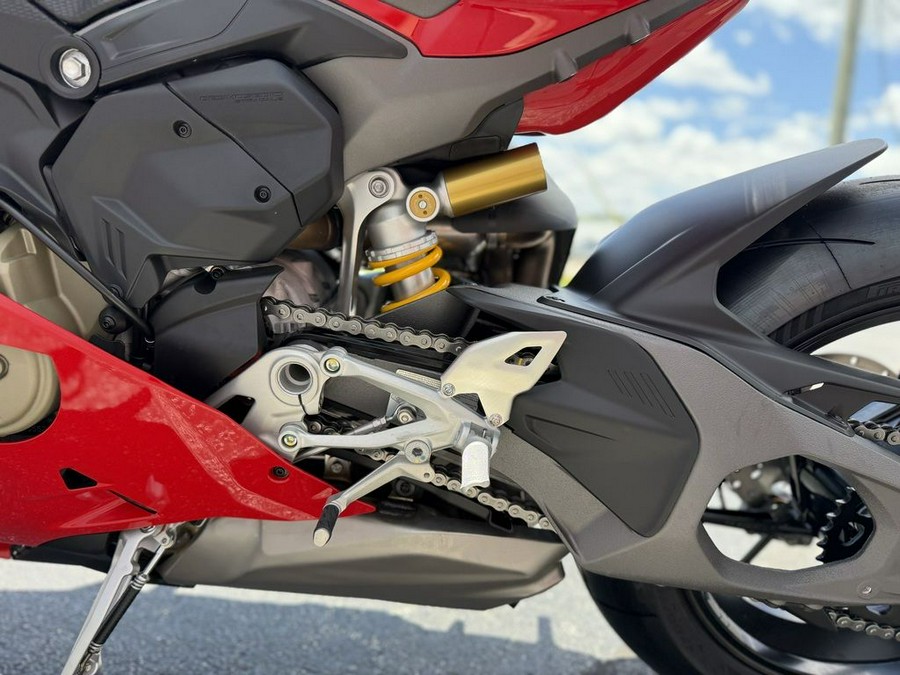 2026 Ducati Panigale V4 Ducati Red