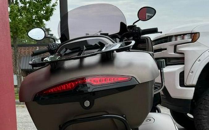 2021 Indian Motorcycle Roadmaster® Dark Horse®