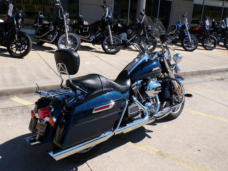 2016 Harley-Davidson® FLHR - Road King®