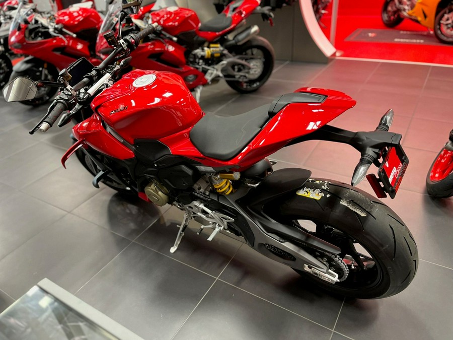 2026 Ducati Streetfighter V4