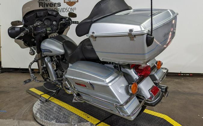 2006 Harley-Davidson Electra Glide® Classic Silver