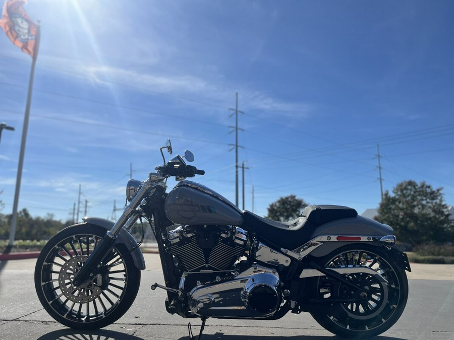 2025 Harley-Davidson® Breakout® FXBR Billiard Gray