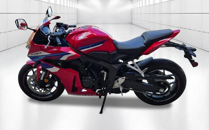 2026 Honda CBR650R E-Clutch