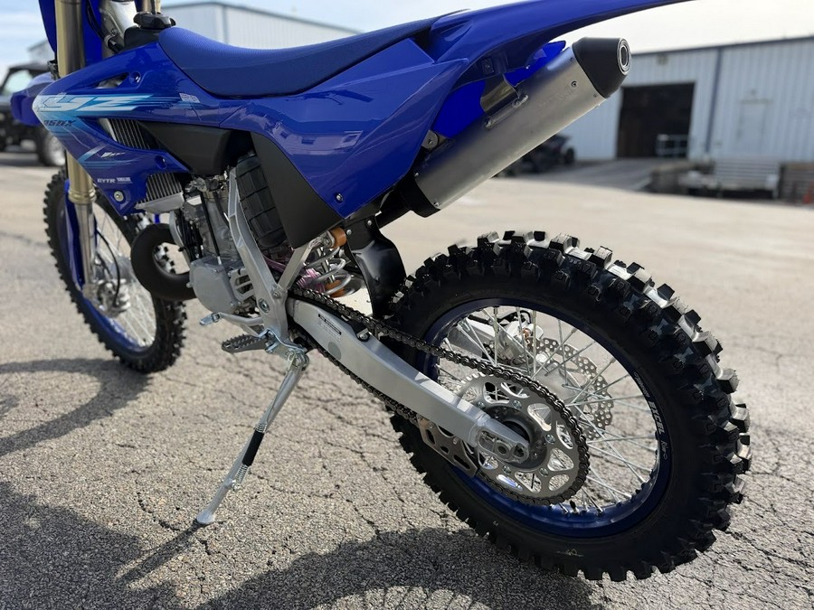2027 Yamaha YZ250X