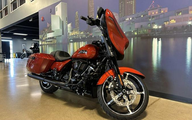 2024 Harley-Davidson FLHX - Street Glide