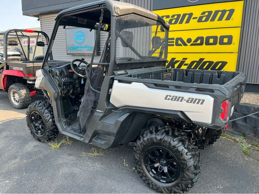 2020 Can-Am DEFENDER XT HD8