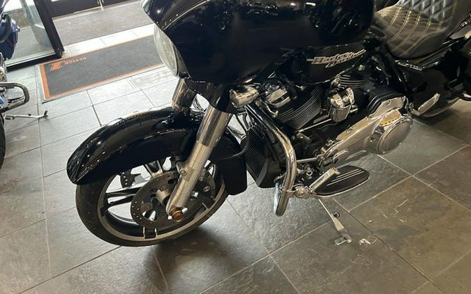 2017 Harley-Davidson FLHXS - Street Glide Special