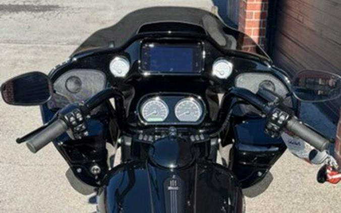 2023 Harley-Davidson® Road Glide® 3 FLTRT