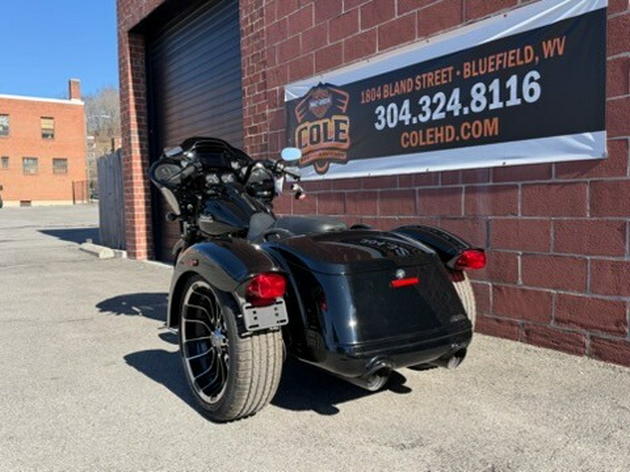 2023 Harley-Davidson® Road Glide® 3 FLTRT