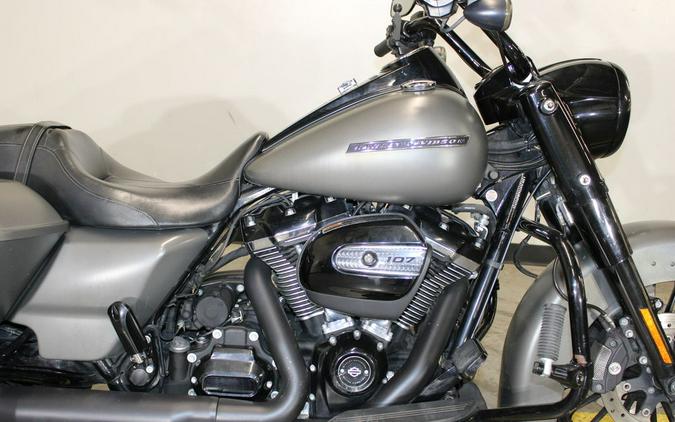 2018 Harley-Davidson® FLHRXS - Road King® Special