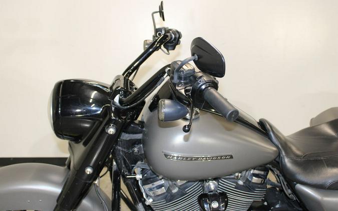2018 Harley-Davidson® FLHRXS - Road King® Special