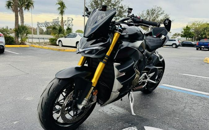 2022 Ducati Streetfighter V4 S Dark Stealth