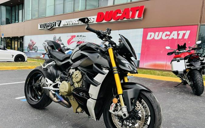 2022 Ducati Streetfighter V4 S Dark Stealth