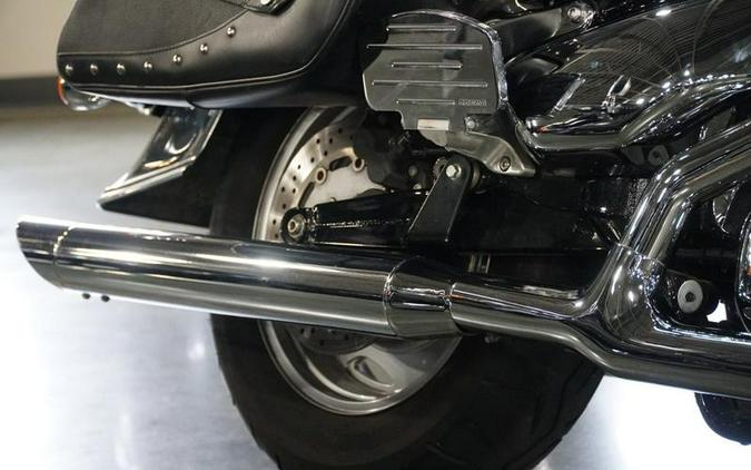 2006 Suzuki Boulevard C90T