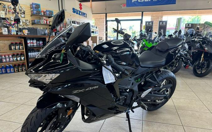 2024 Kawasaki Ninja® ZX™-4RR ABS