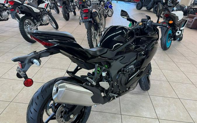 2024 Kawasaki Ninja® ZX™-4RR ABS