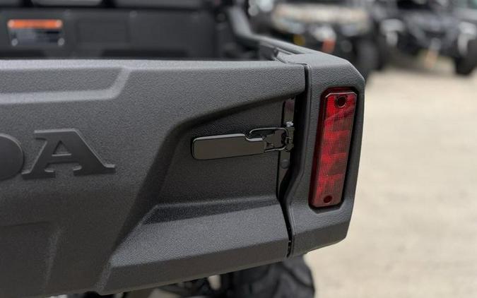 2025 Honda® Pioneer 700 Forest