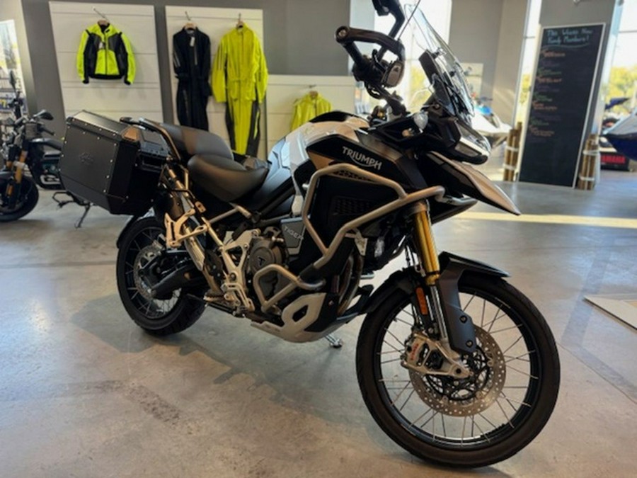 2023 Triumph Tiger 1200 Rally Explorer