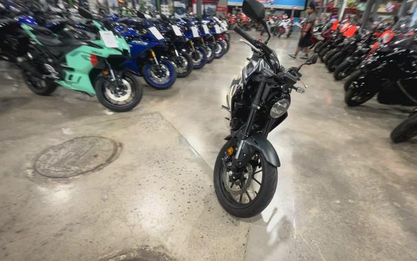 2024 Honda CB300R ABS