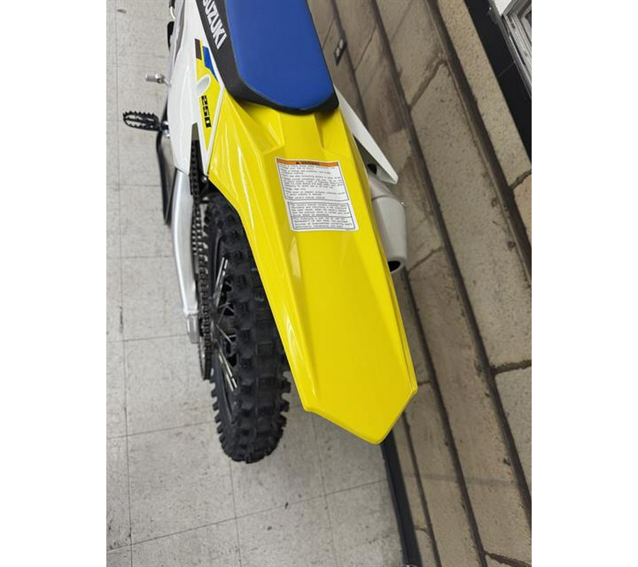 2025 Suzuki RM-Z250