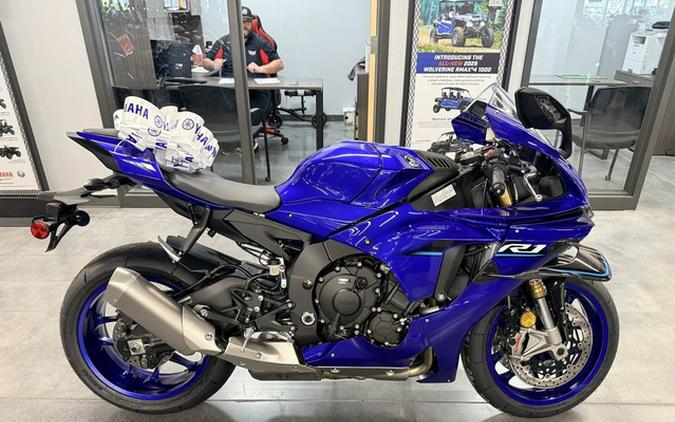 2026 Yamaha YZF-R1