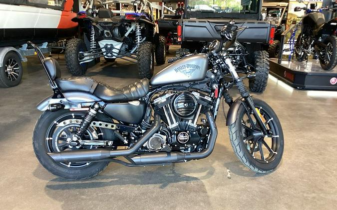 2017 Harley-Davidson® XL883N - Iron 883™