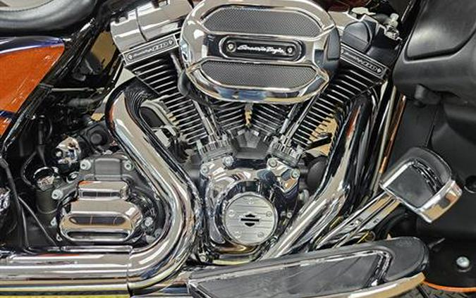 2015 Harley-Davidson CVO™ Street Glide®