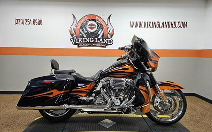 2015 Harley-Davidson CVO™ Street Glide®