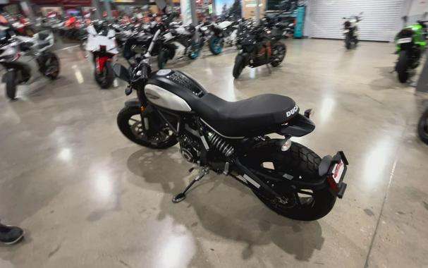 2023 Ducati SCRAMBLER 800 ICON DARK