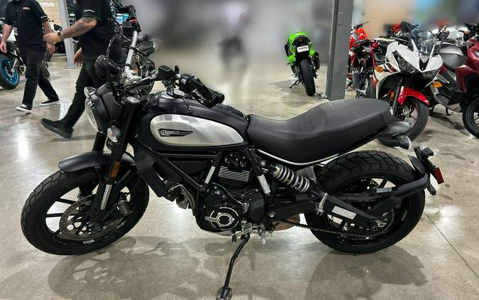 2023 Ducati SCRAMBLER 800 ICON DARK