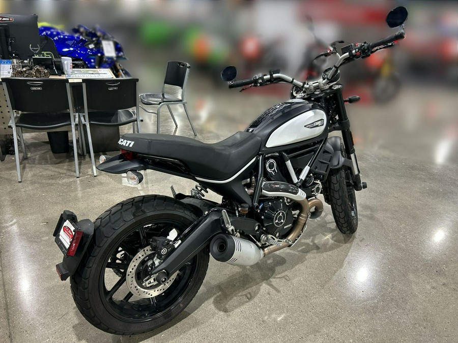 2023 Ducati SCRAMBLER 800 ICON DARK