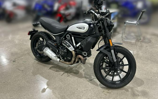 2023 Ducati SCRAMBLER 800 ICON DARK