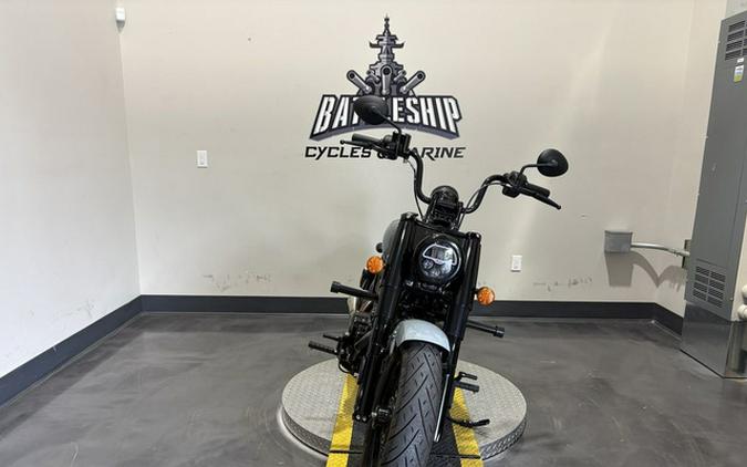2025 Indian Chief Bobber Dark Horse Storm Gray