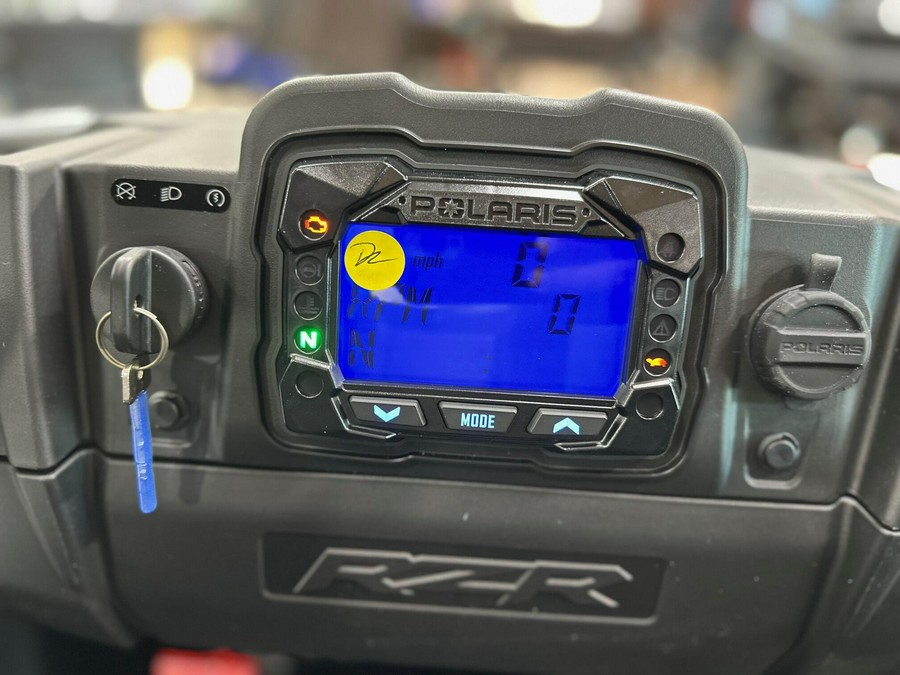 2026 Polaris RZR 200 EFI