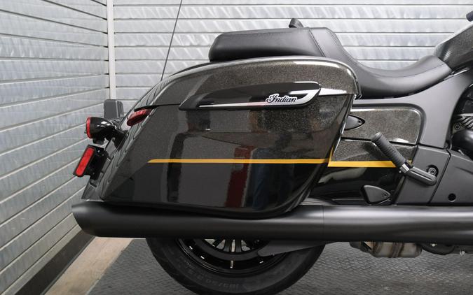 2026 INDIAN MOTORCYCLE CHALLENGER DARK HORSE WITH 112 PACKAGE