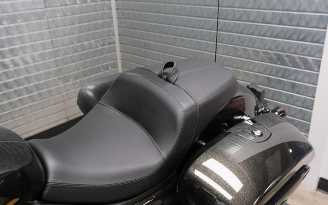 2026 INDIAN MOTORCYCLE CHALLENGER DARK HORSE WITH 112 PACKAGE